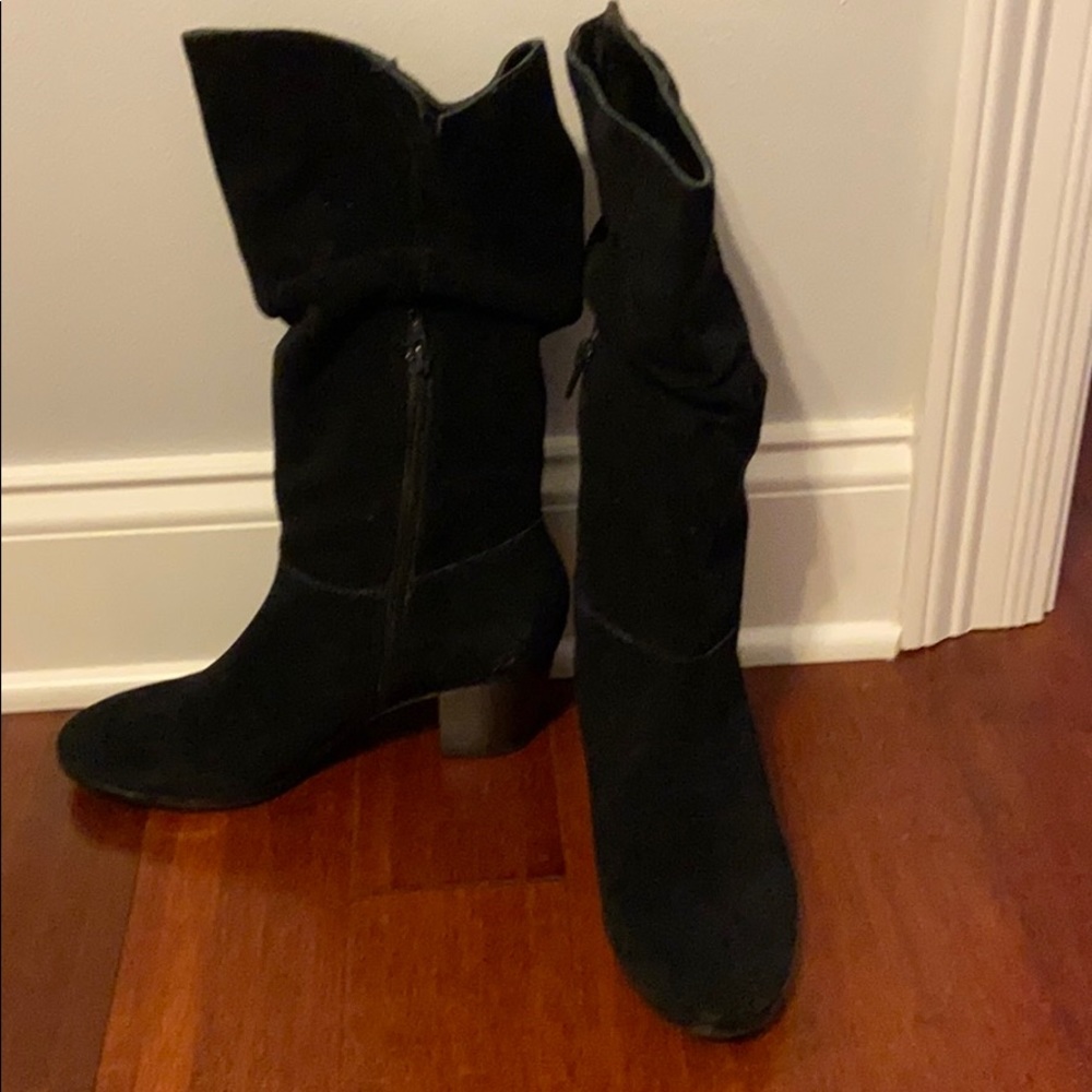 Black crown vintage boots size 7.5